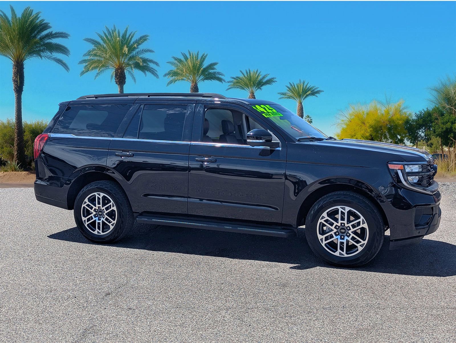 Certified 2025 Ford Expedition Active AWD/4WD image 7