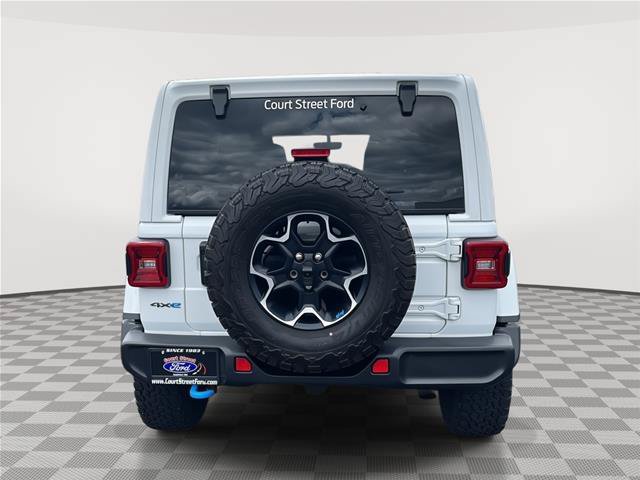 Used 2022 Jeep Wrangler Unlimited Rubicon 4xe w/ Cold Weather Group AWD/4WD image 6