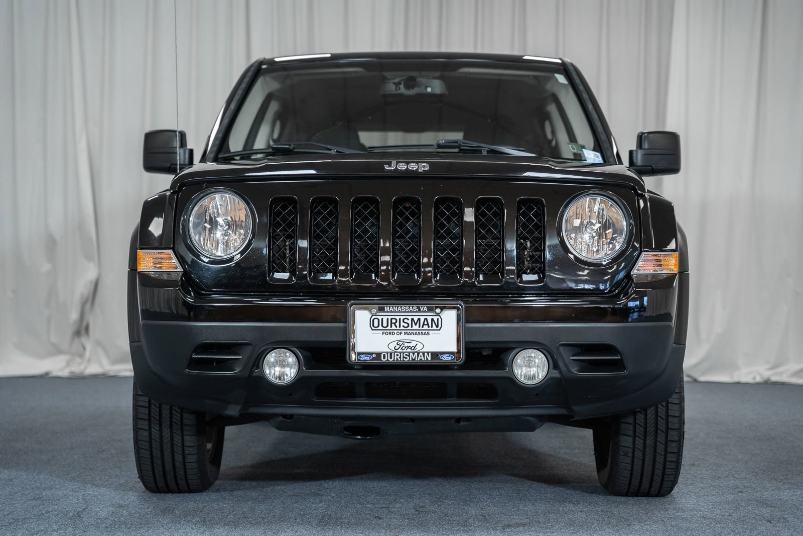 Used 2017 Jeep Patriot Latitude image 2
