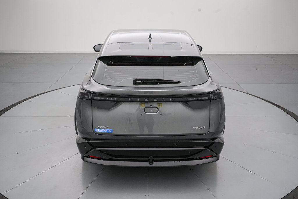 Used 2023 Nissan Ariya FWD image 5