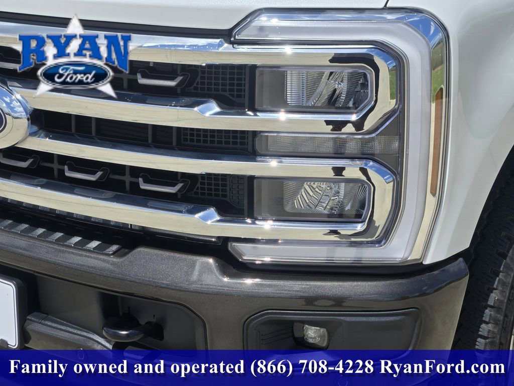 Certified 2025 Ford F250 King Ranch w/ FX4 Off-Road Package AWD/4WD image 6