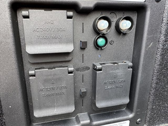 Certified 2023 Ford F150 Platinum w/ Equipment Group 701A High AWD/4WD image 11
