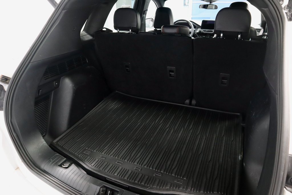 Certified 2023 Ford Escape ST-Line Select image 13