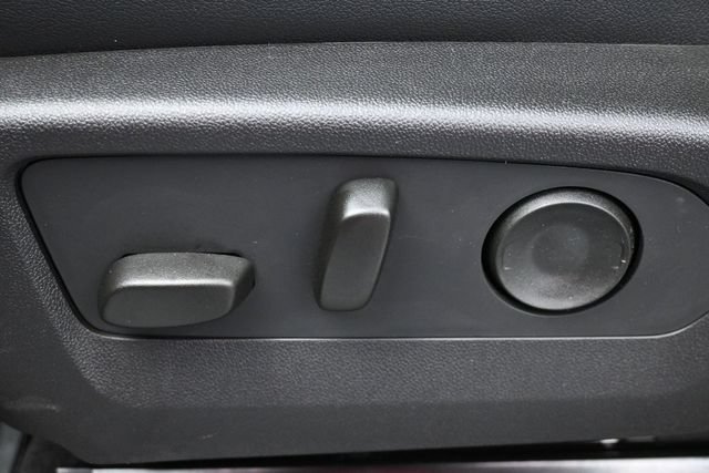 Used 2026 Chevrolet Colorado ZR2 AWD/4WD image 13