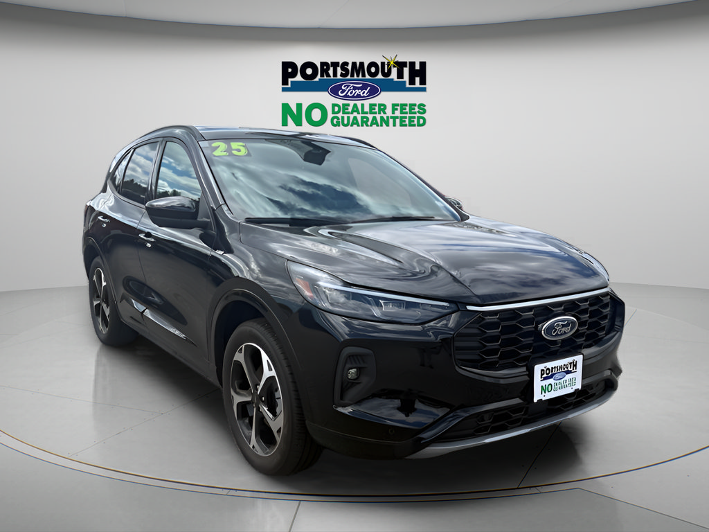 Certified 2025 Ford Escape ST-Line Elite w/ Premium Technology Package