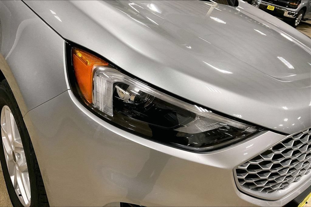 Certified 2024 Ford Edge SEL AWD/4WD image 26