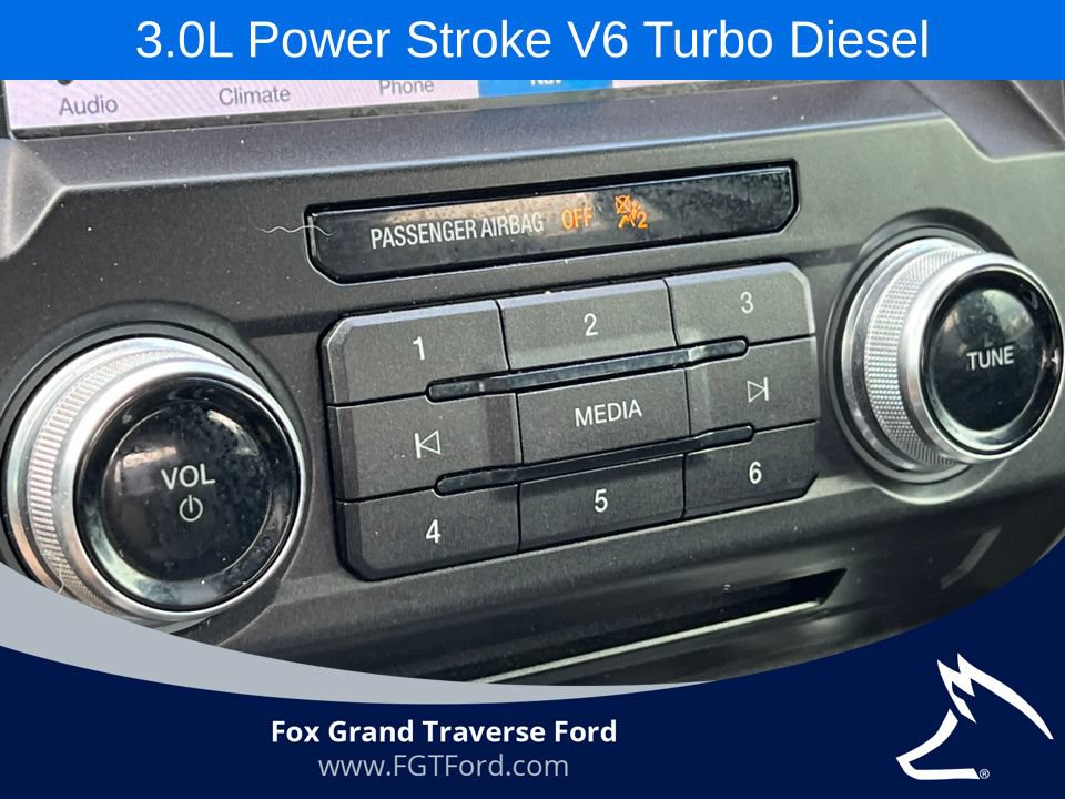 Certified 2018 Ford F150 Lariat w/ Equipment Group 502A Luxury AWD/4WD image 27