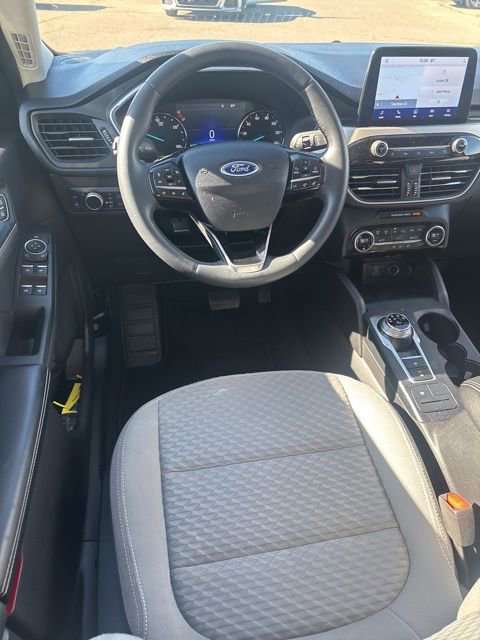 Certified 2021 Ford Escape SE w/ SE Sport Appearance Package image 11