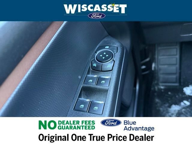 Certified 2025 Ford Bronco Sport Outer Banks w/ Outer Banks Tech Package+ AWD/4WD image 35