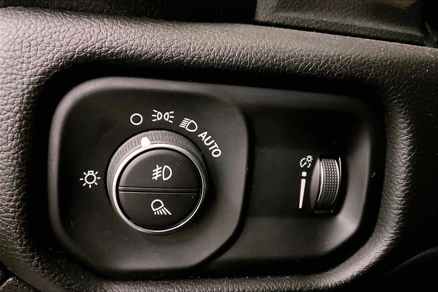 Used 2022 RAM 1500 Big Horn w/ Trailer Tow Group image 30