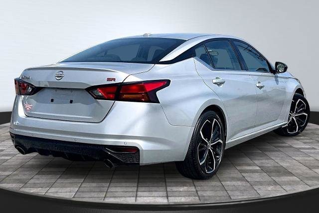 Used 2024 Nissan Altima 2.5 SR FWD image 13