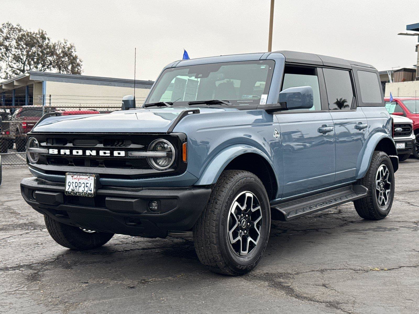 Certified 2025 Ford Bronco Outer Banks AWD/4WD image 4