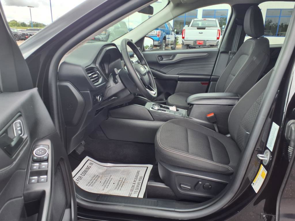 Certified 2024 Ford Escape Active image 10