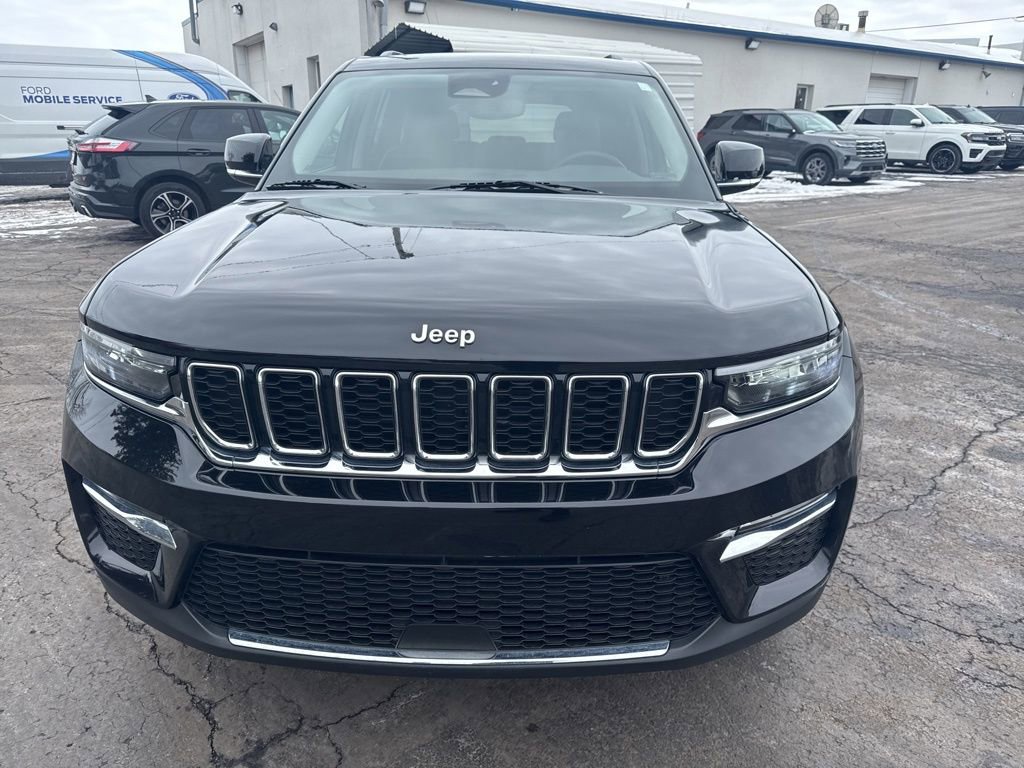Used 2023 Jeep Grand Cherokee Limited image 14