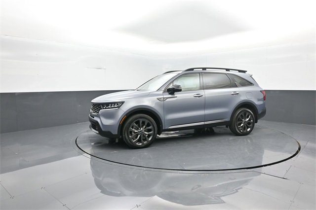 Used 2023 Kia Sorento X-Line EX image 4
