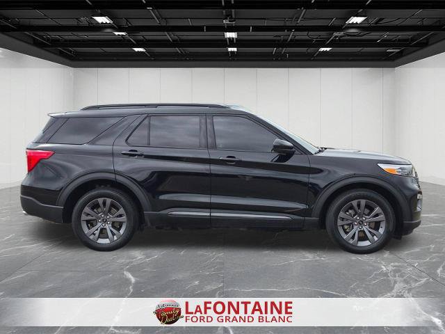 Certified 2023 Ford Explorer XLT w/ Equipment Group 202A AWD/4WD image 6