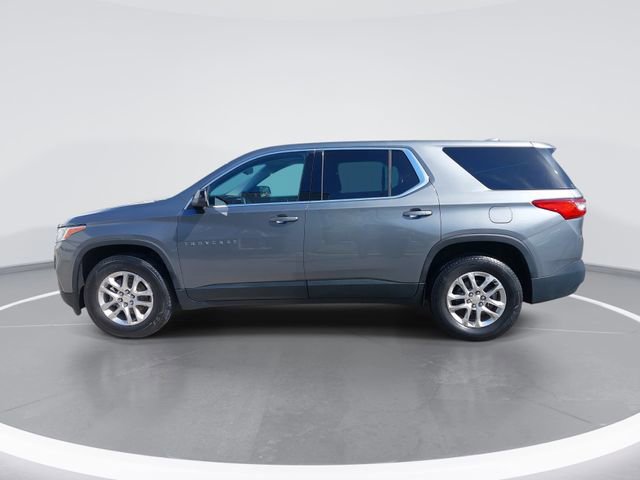 Used 2021 Chevrolet Traverse LS image 2