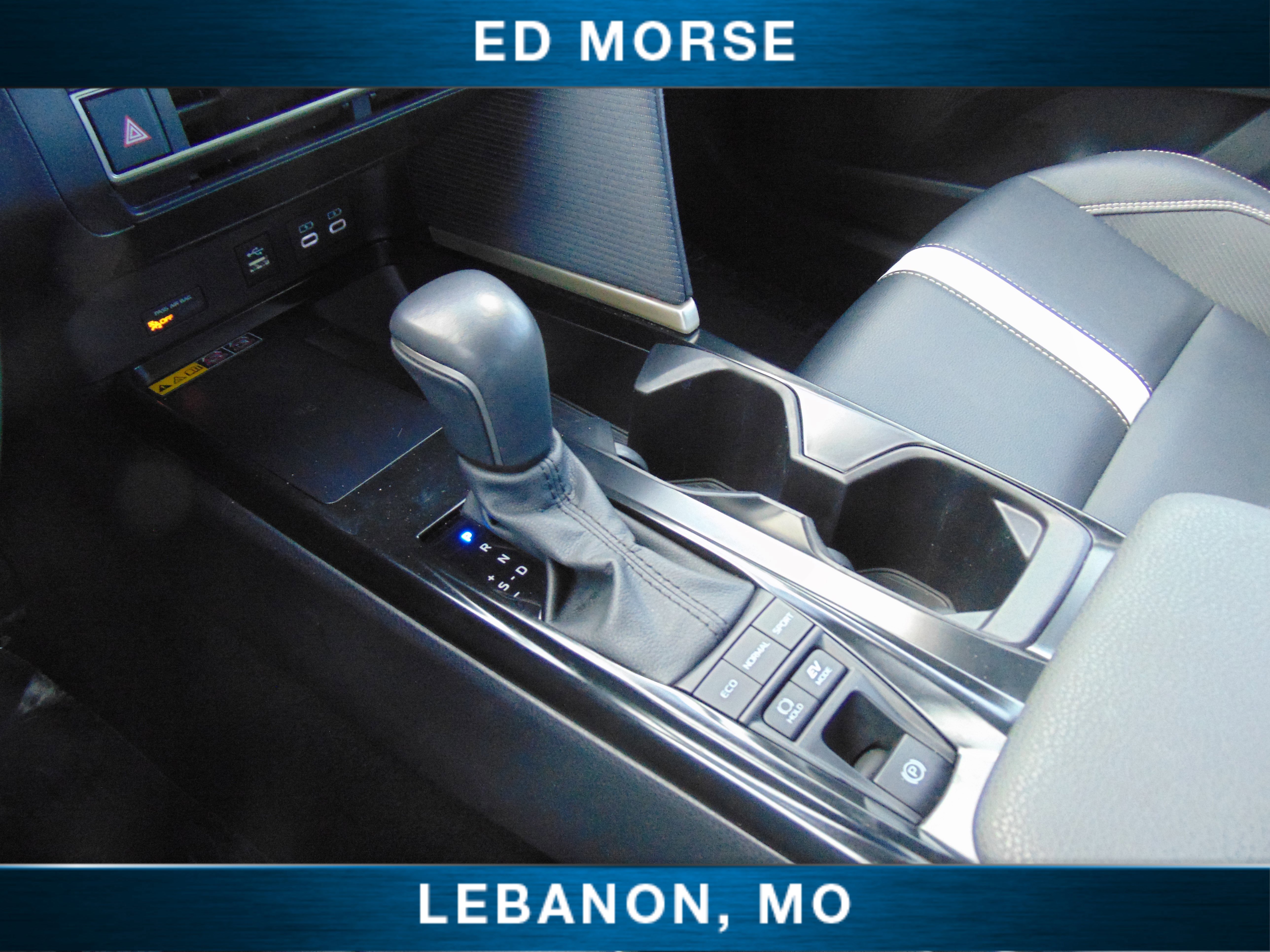 Used 2025 Toyota Camry SE image 24