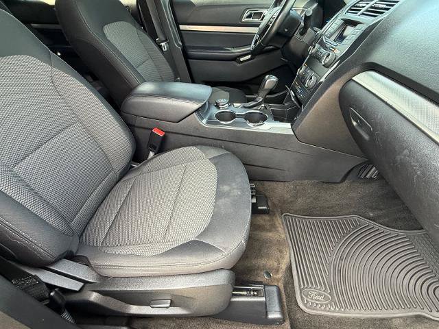 Certified 2018 Ford Explorer XLT AWD/4WD image 10
