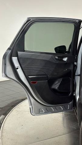 Certified 2022 Ford Escape SE w/ Cold Weather Package FWD image 37