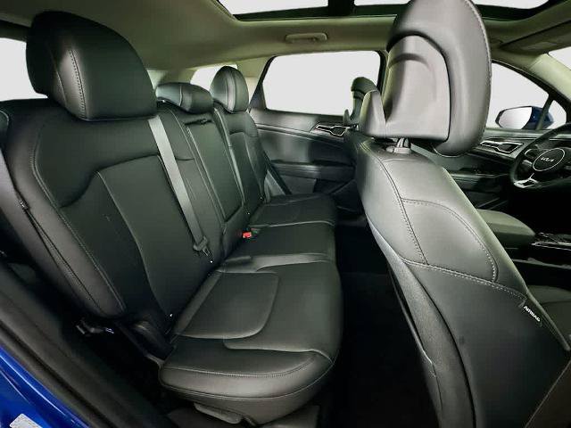 Used 2025 Kia Sportage SX FWD image 33