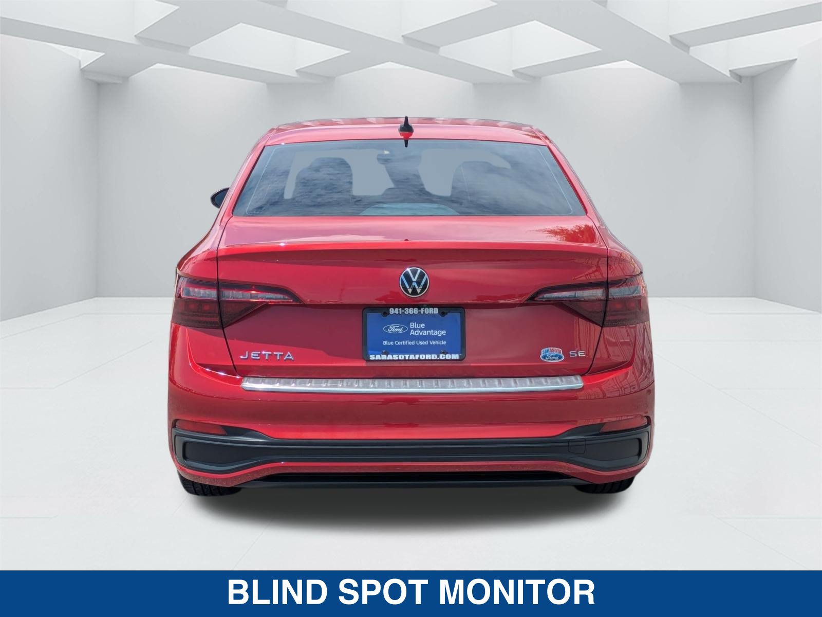 Used 2023 Volkswagen Jetta SE FWD image 6