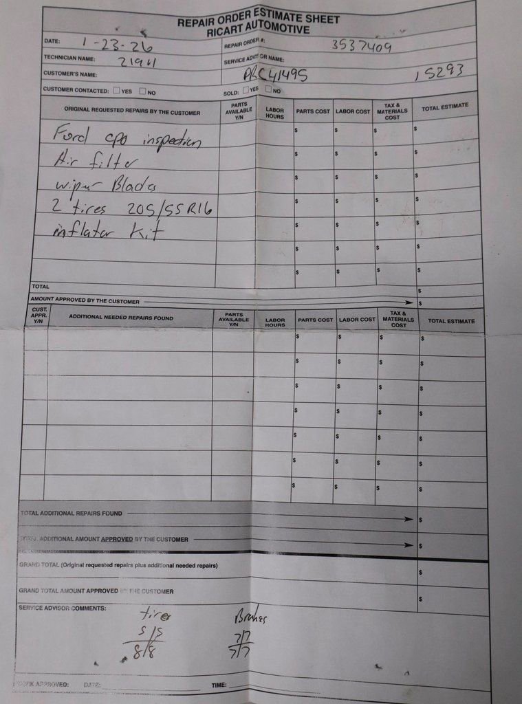 Used 2025 Kia K4 LXS image 11