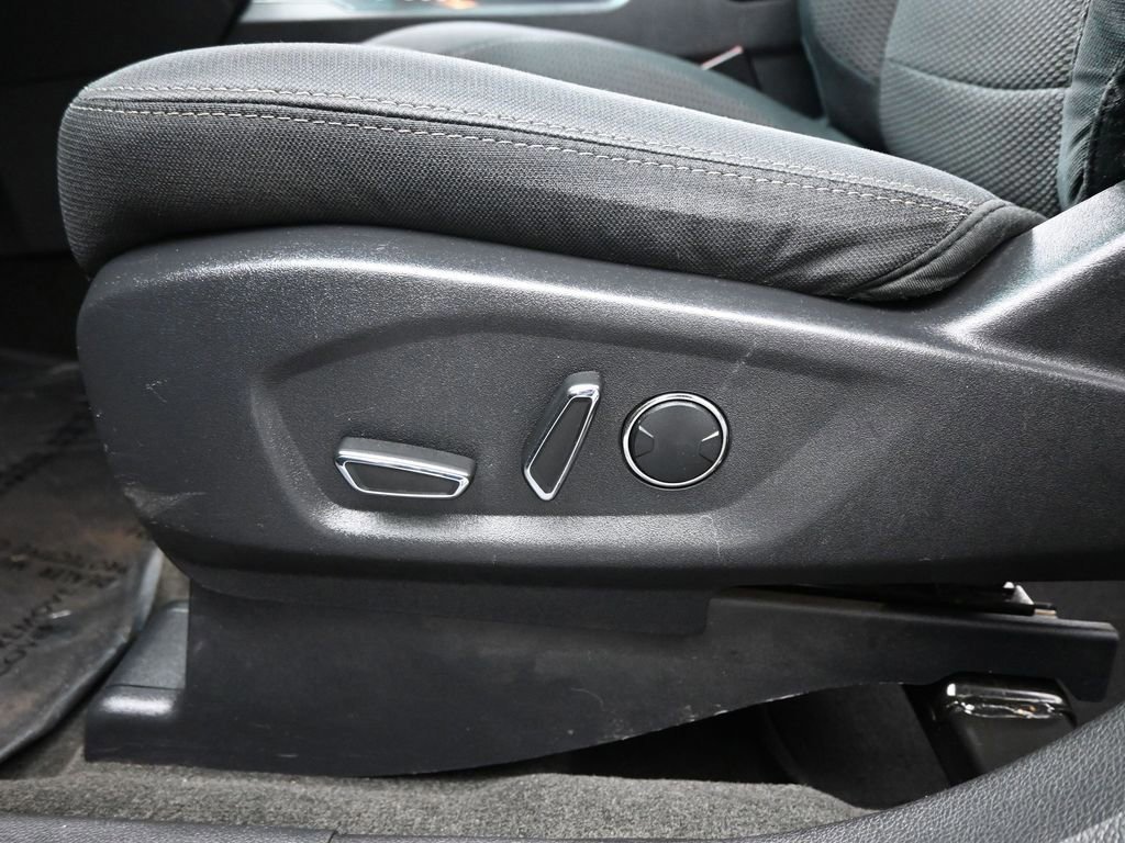 Certified 2017 Ford Explorer XLT image 38