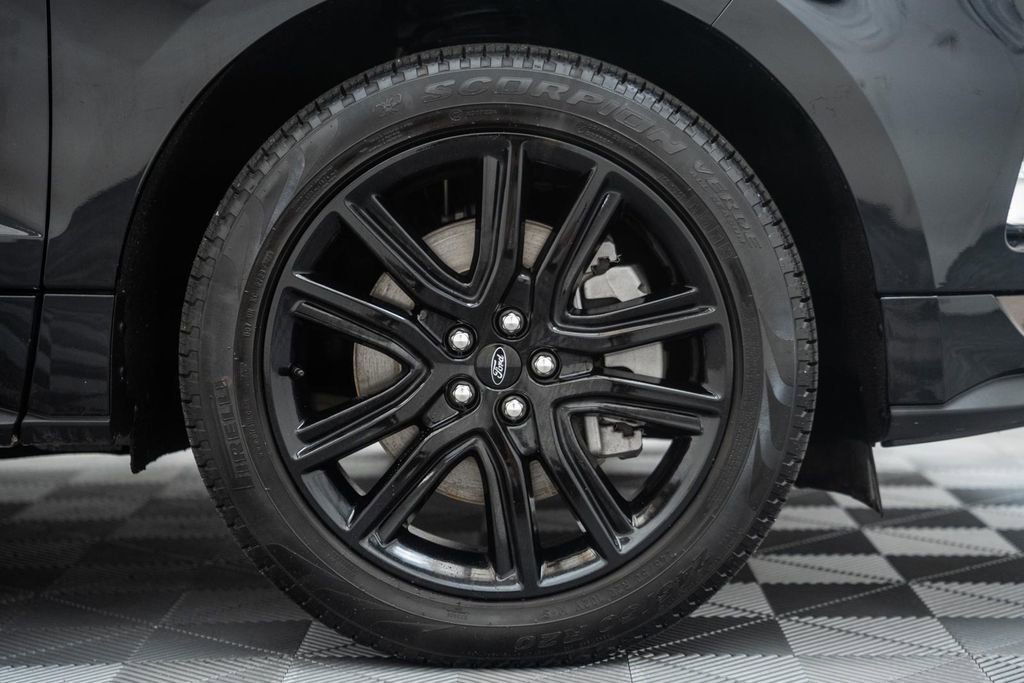Certified 2024 Ford Edge ST-Line w/ Class II Trailer Tow Package AWD/4WD image 20