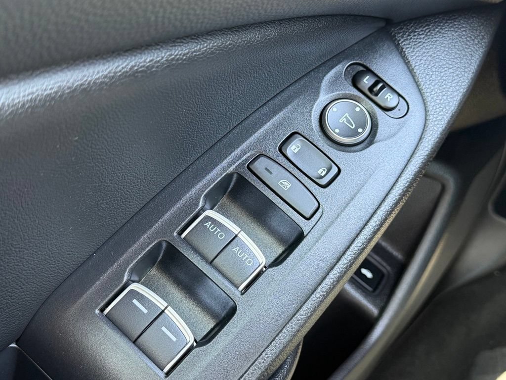 Used 2020 Honda Accord Hybrid image 23