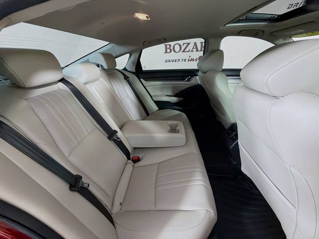 Used 2018 Honda Accord Touring image 33