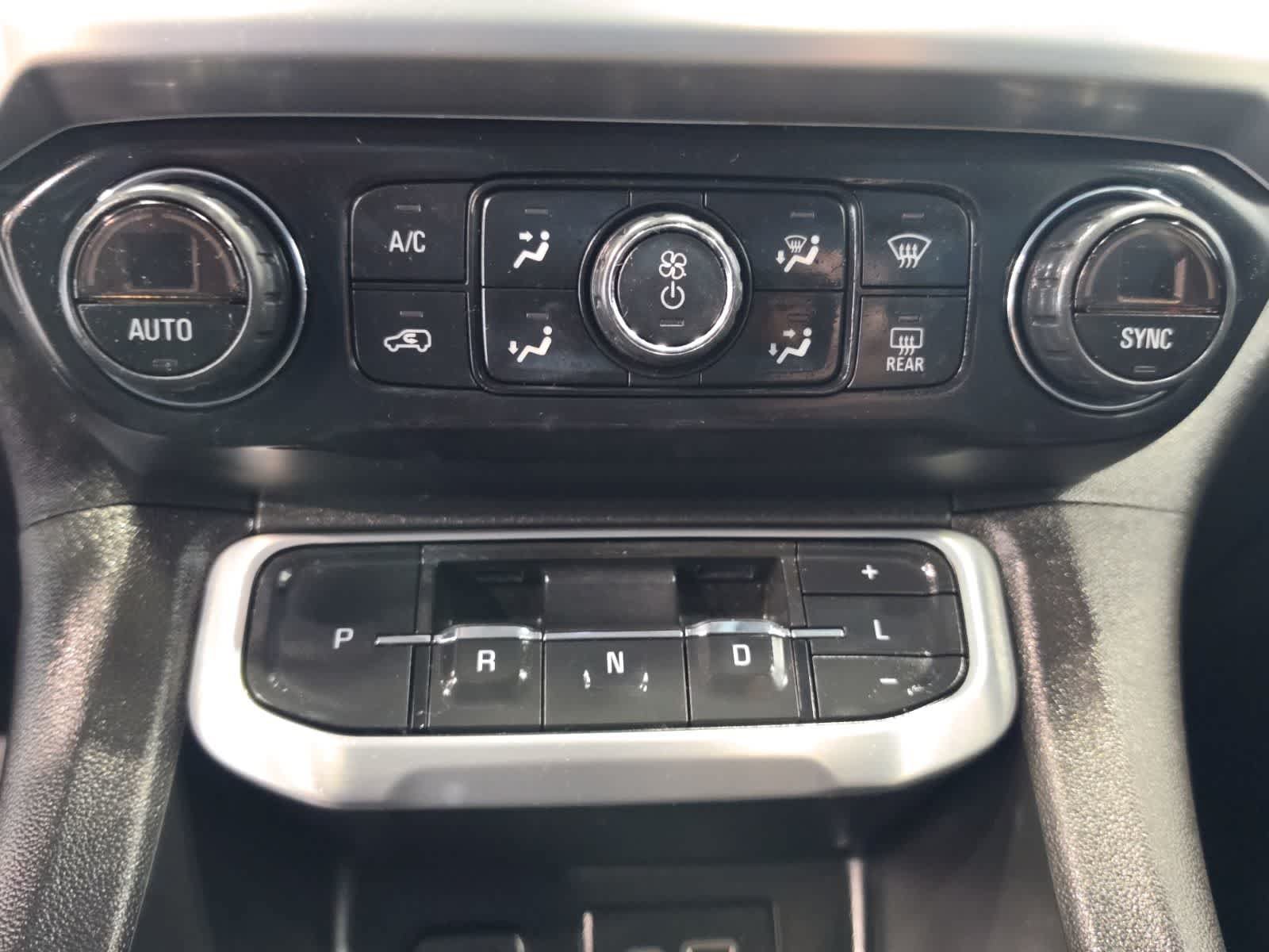 Used 2021 GMC Acadia SLE w/ LPO, Floor Liner Package AWD/4WD image 23