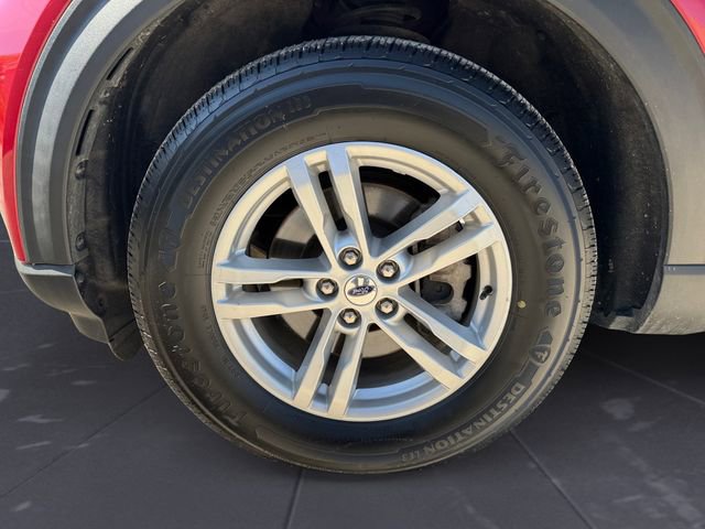 Certified 2021 Ford Explorer XLT w/ Equipment Group 202A AWD/4WD image 14