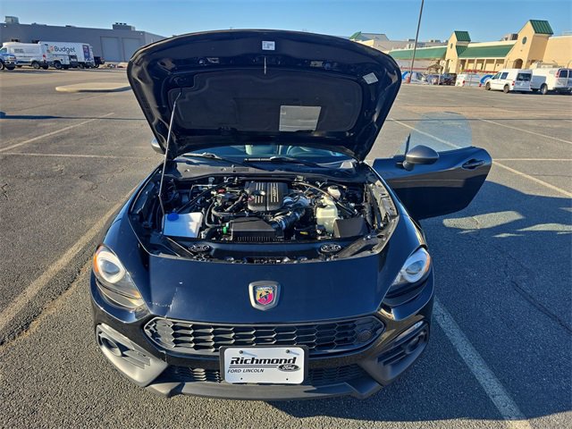 Used 2019 FIAT 124 Spider Abarth w/ Navigation & Sound Group image 25