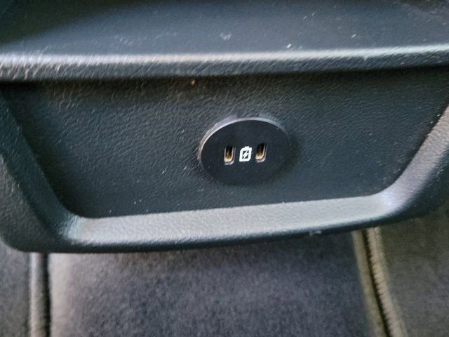 Certified 2024 Ford Edge SE w/ Black Appearance Package image 15