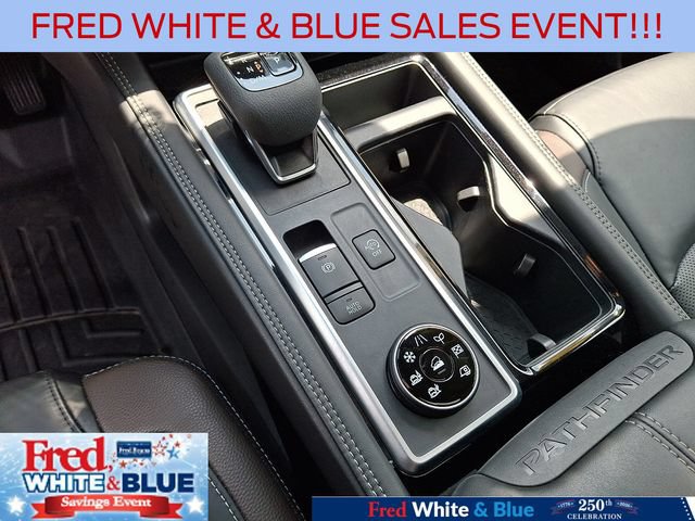 Used 2024 Nissan Pathfinder Platinum w/ Cargo Package AWD/4WD image 22
