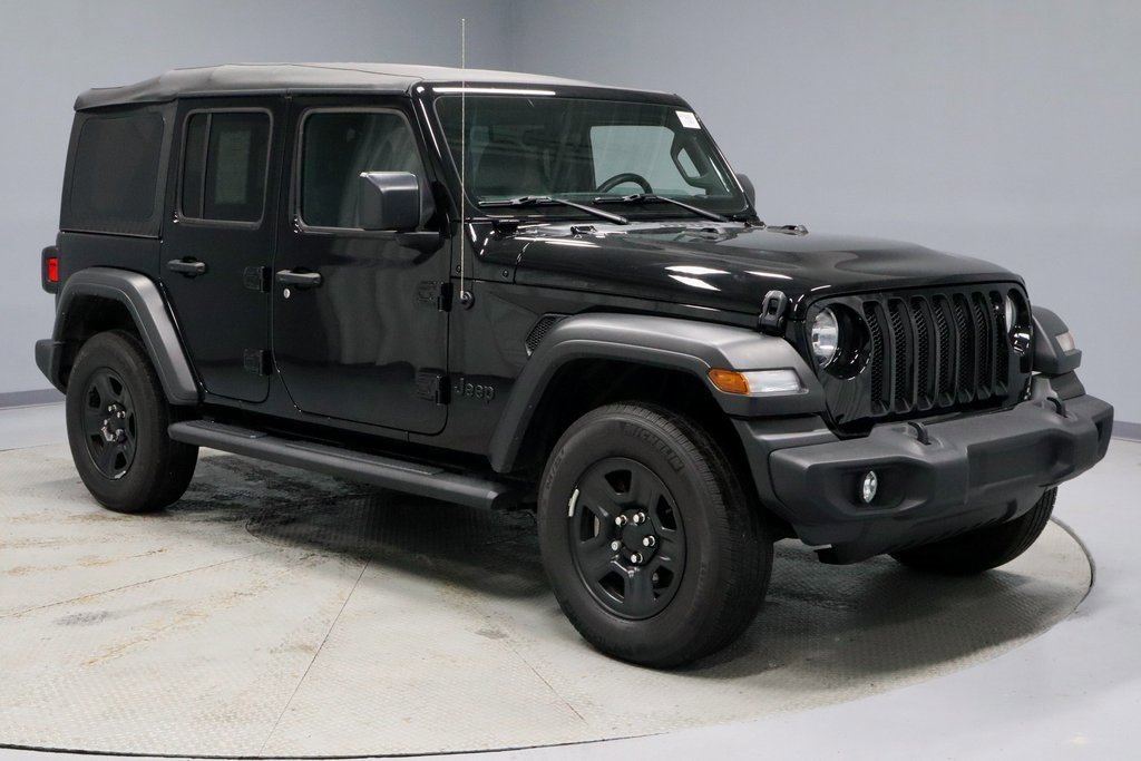 Used 2023 Jeep Wrangler Sport image 8