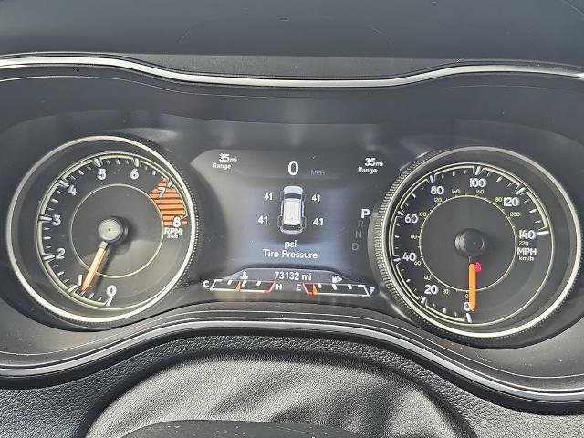 Used 2019 Jeep Cherokee Limited w/ Trailer Tow Group AWD/4WD image 18