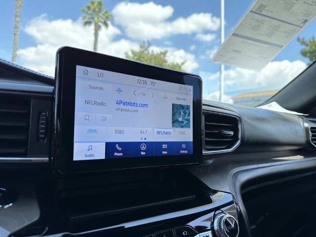 Certified 2023 Ford Explorer Platinum w/ Class IV Trailer Tow Package image 24