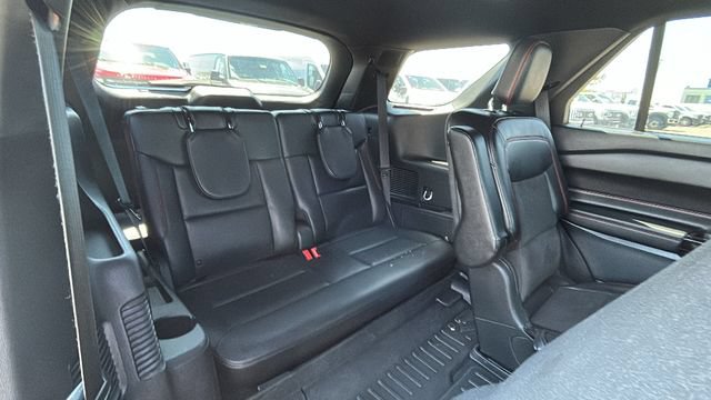 Certified 2023 Ford Explorer ST-Line w/ Class IV Trailer Tow Package AWD/4WD image 14