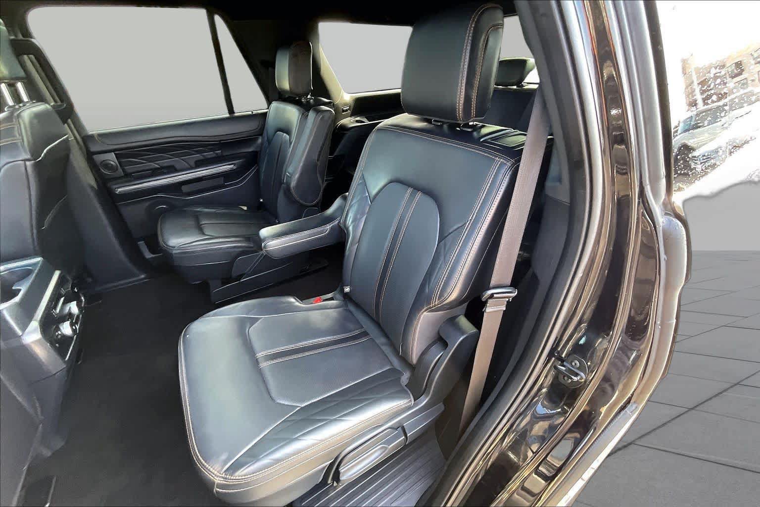 Certified 2023 Ford Expedition Platinum AWD/4WD image 19