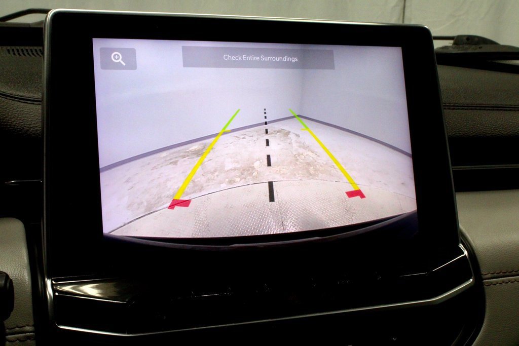 Used 2024 Jeep Compass Limited image 9