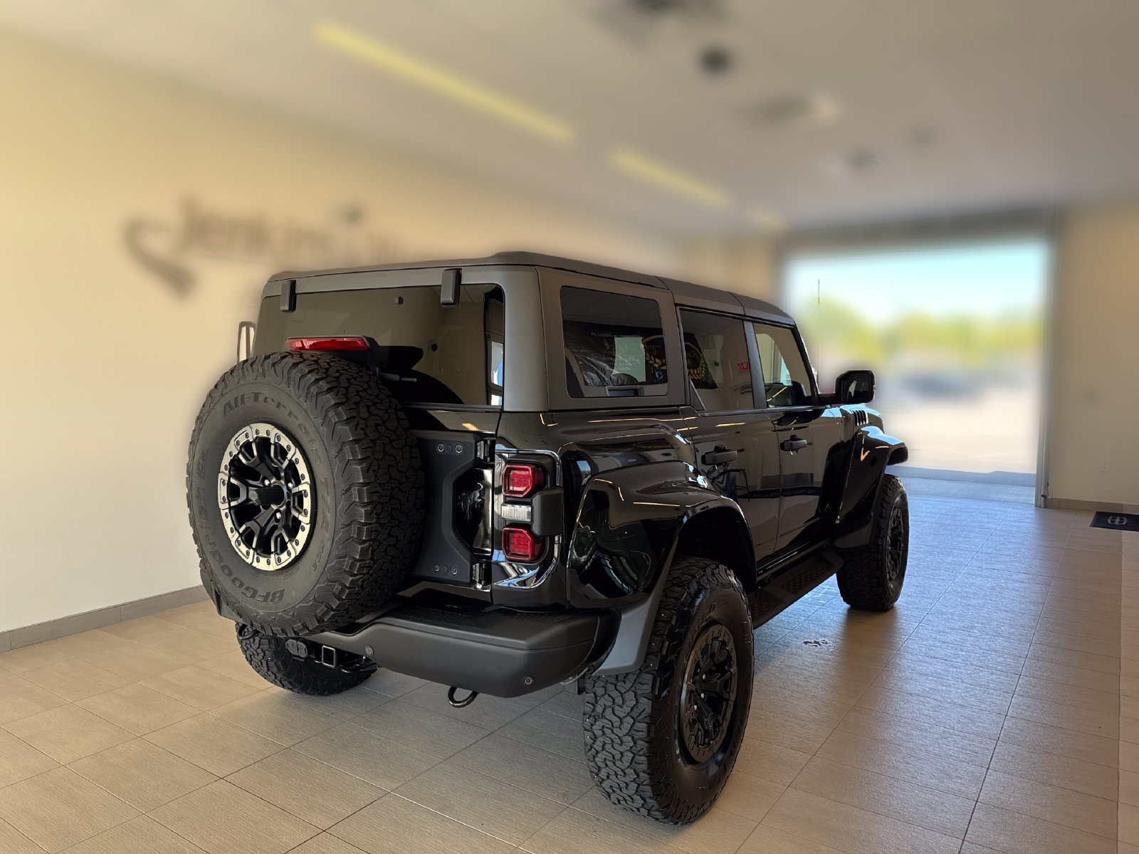 Certified 2024 Ford Bronco Raptor AWD/4WD image 2