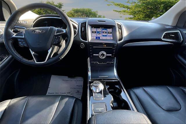 Certified 2019 Ford Edge Titanium w/ Cold Weather Package image 15