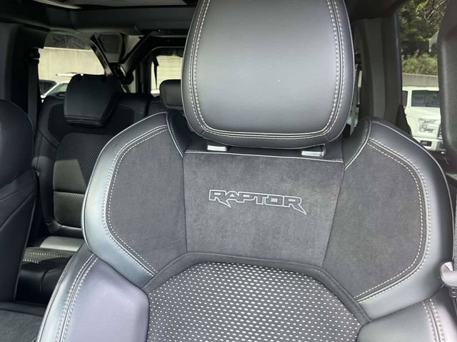 Certified 2025 Ford Bronco Raptor w/ Interior Carbon Fiber Pack AWD/4WD image 23