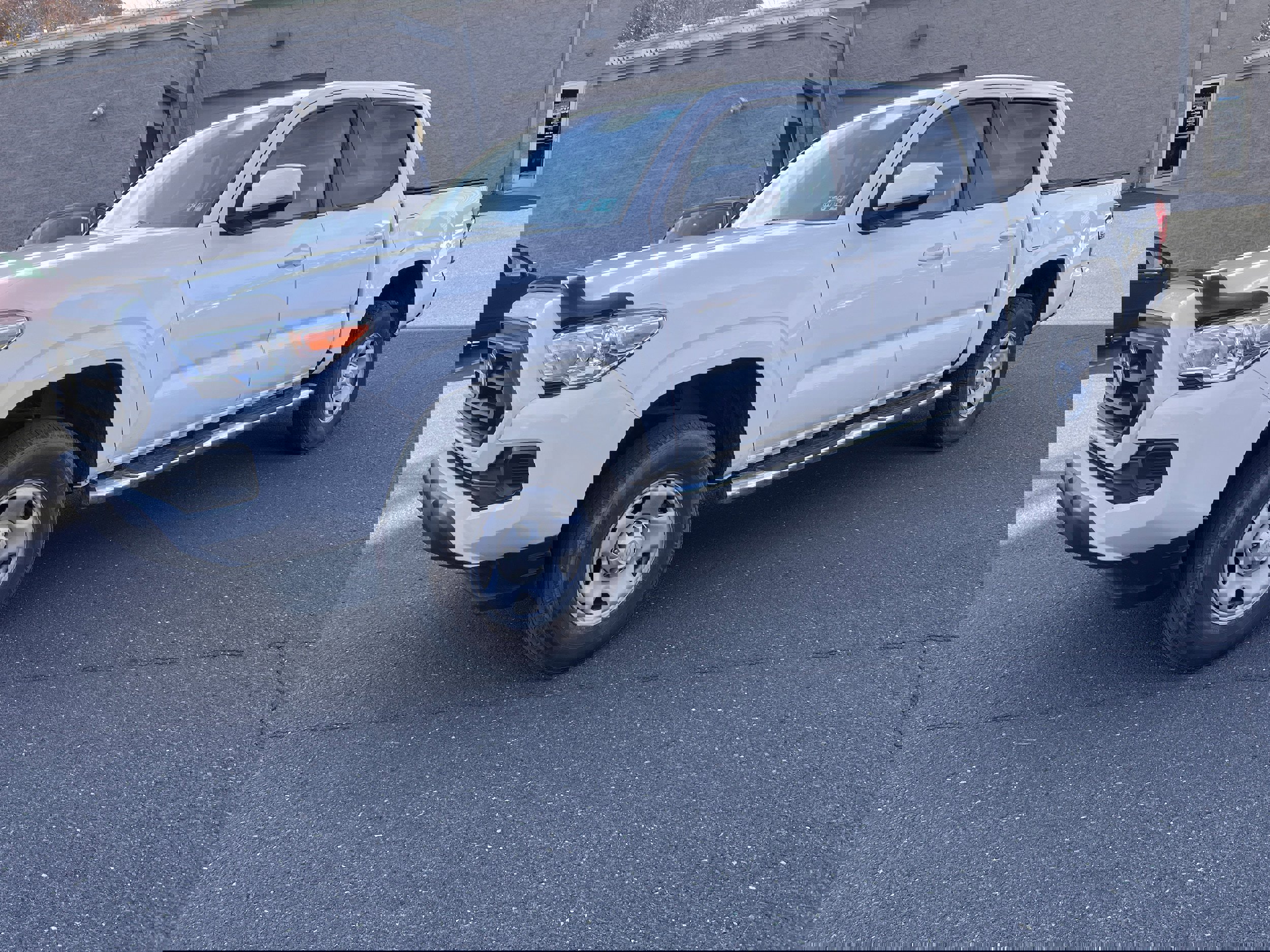 Used 2022 Toyota Tacoma SR