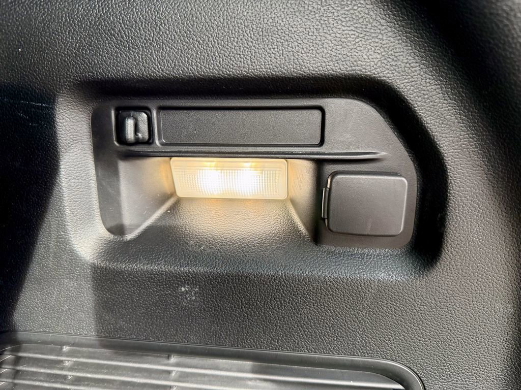 Certified 2023 Ford Explorer XLT w/ Equipment Group 202A image 18