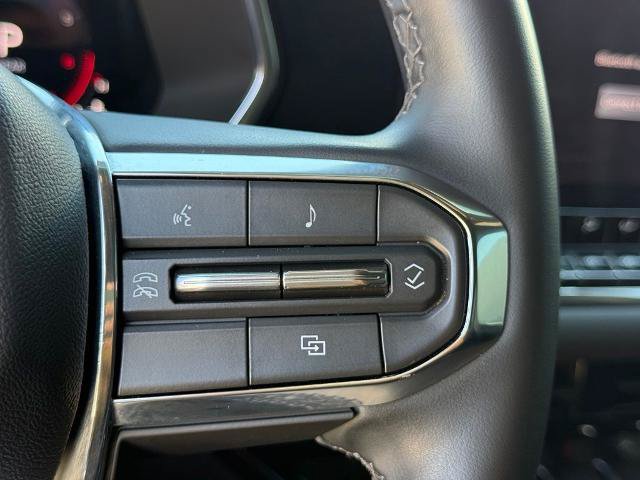 Used 2024 GMC Canyon Elevation w/ Convenience Package AWD/4WD image 13