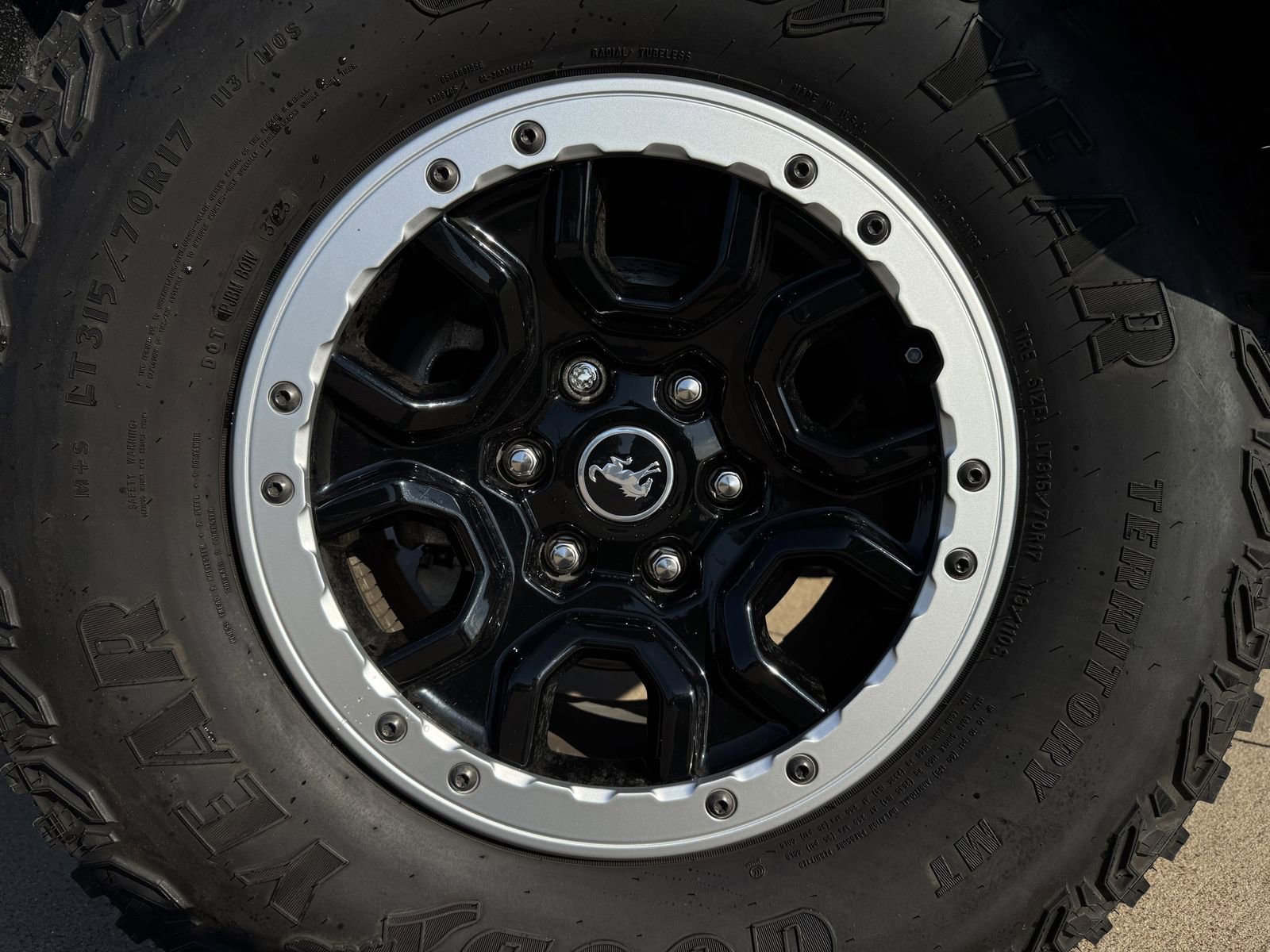 Certified 2023 Ford Bronco Badlands w/ Sasquatch Package AWD/4WD image 10