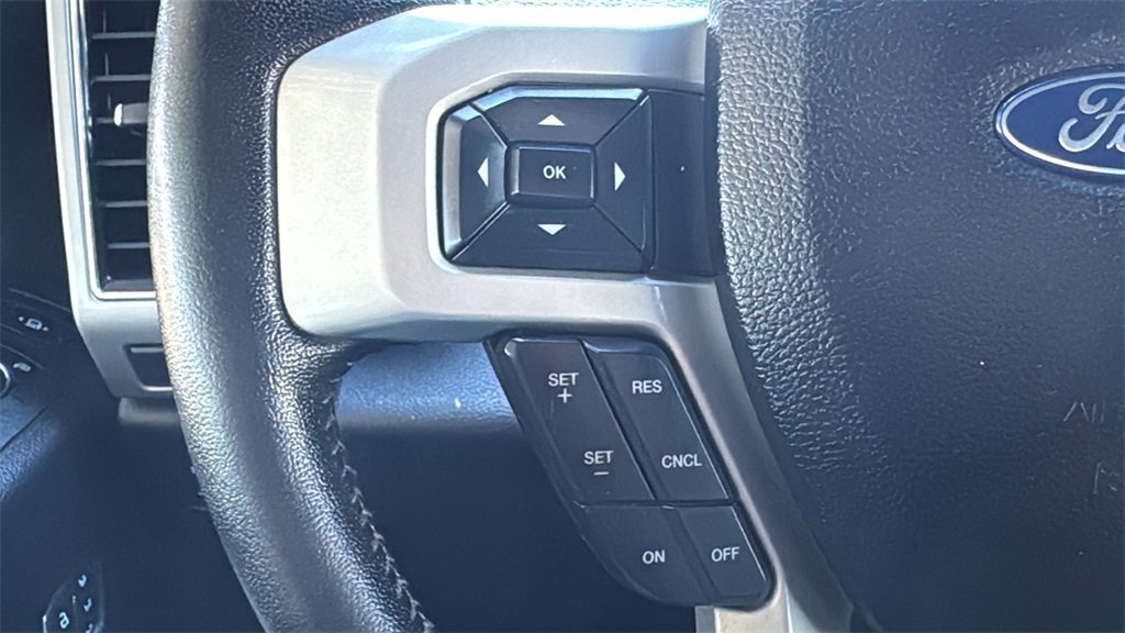 Certified 2020 Ford F350 Lariat w/ Lariat Ultimate Package image 15